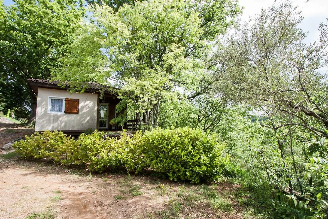 Villa La Cle Des Champs à Montréal 0*,  France